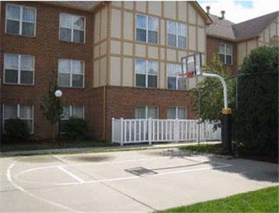 Affordable Suites Of America Detroit-Warren Exteriör bild